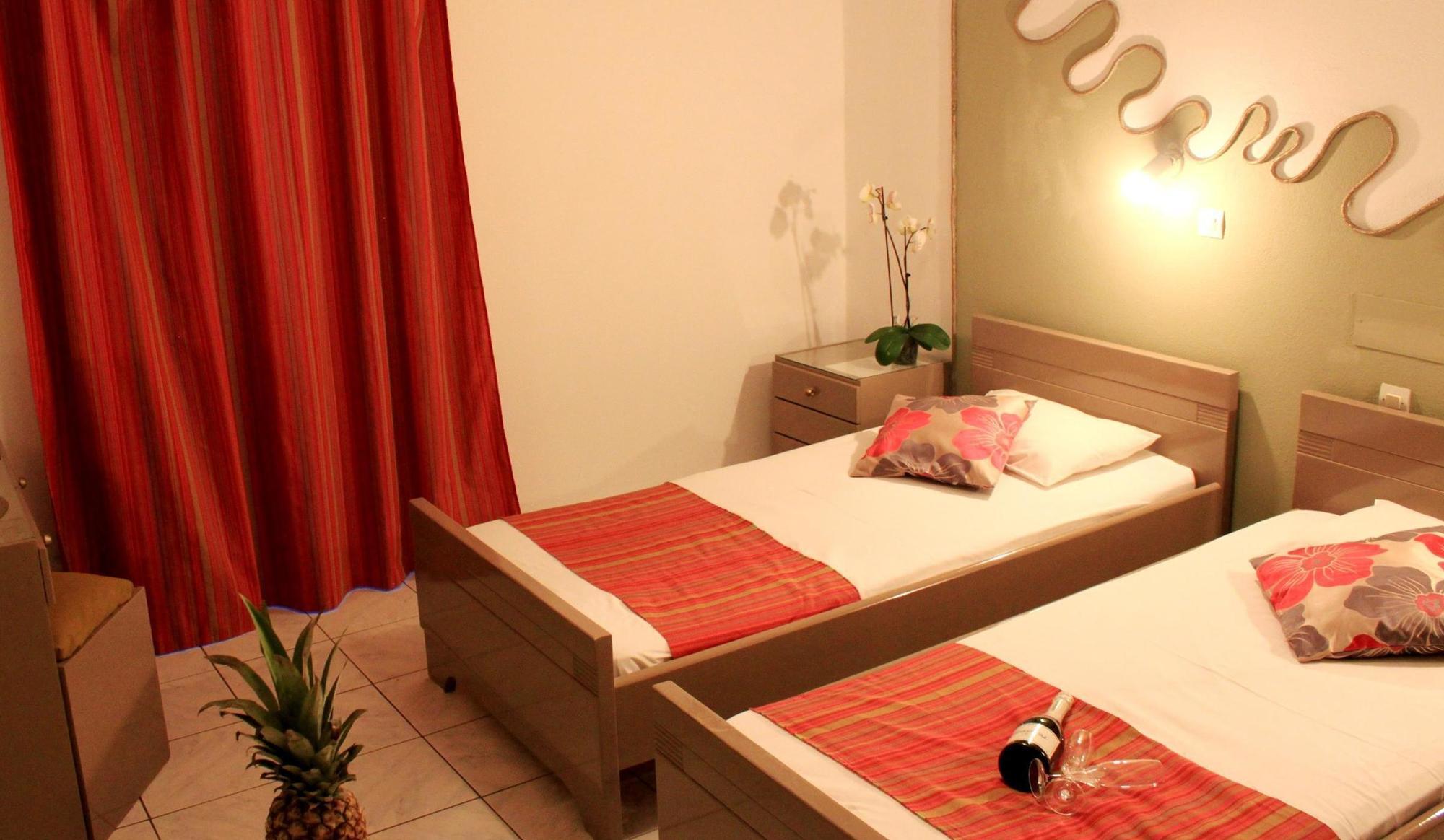 Hotel apartamentowy Silver Sun & 2*